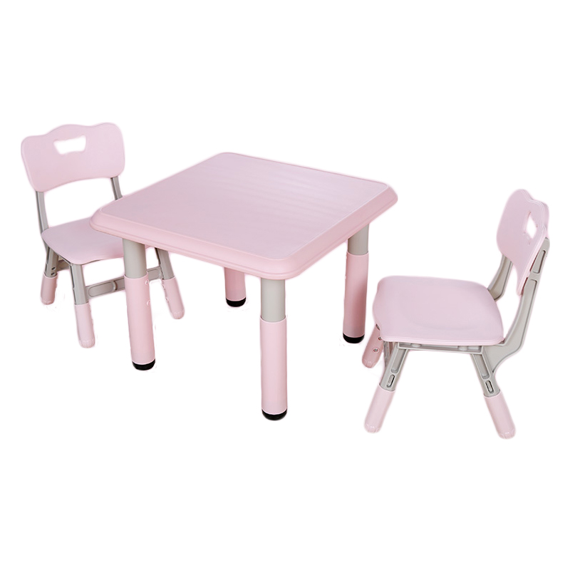 mini plastic chairs